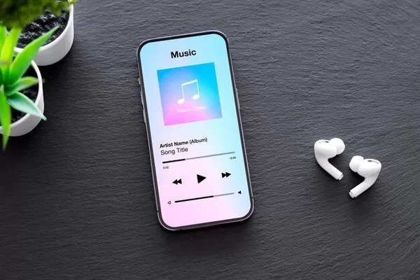Comparatif Apple Music vs  Music : quelles différences entre ces apps  de streaming ?